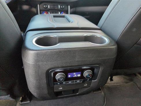 Used 2021 Chevrolet Tahoe Z71 w/ Z71 Signature Package image 19