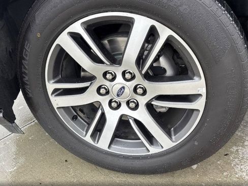 Used 2023 Ford Expedition Max Limited image 8