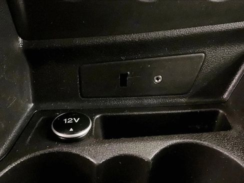 Used 2016 Ford Transit 250 148 Medium Roof w/ Exterior Upgrade Package image 30