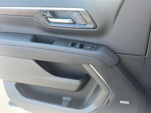 New 2026 Chevrolet Tahoe LT w/ Comfort Package AWD/4WD image 22