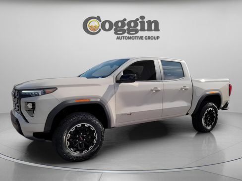 New 2026 GMC Canyon AT4 w/ Technology Plus Package image 3