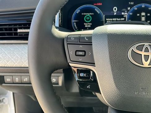 New 2026 Toyota Camry XLE image 9