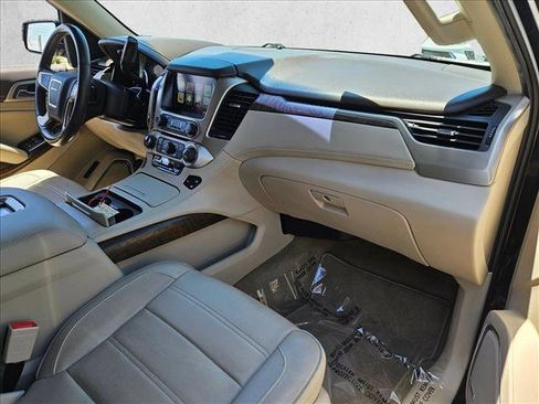 Used 2018 GMC Yukon Denali AWD/4WD image 22