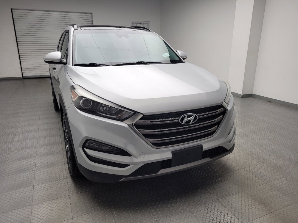 Used 2016 Hyundai Tucson Limited w/ Option Group 03 AWD/4WD image 14