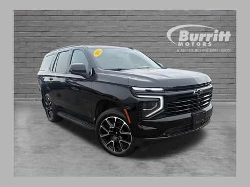 Used 2025 Chevrolet Tahoe RST w/ Comfort Package AWD/4WD image 1