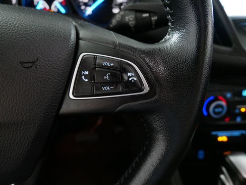 Used 2019 Ford Escape SEL AWD/4WD image 28