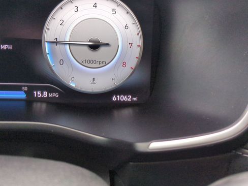 Used 2022 Hyundai Santa Fe Limited image 24