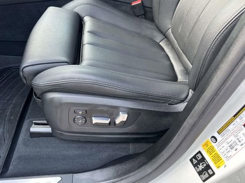 Used 2019 BMW X5 xDrive40i w/ Convenience Package AWD/4WD image 26