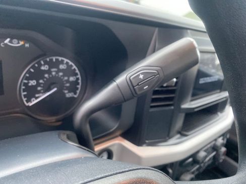 New 2026 Ford F250 XL w/ XL Chrome Package image 28