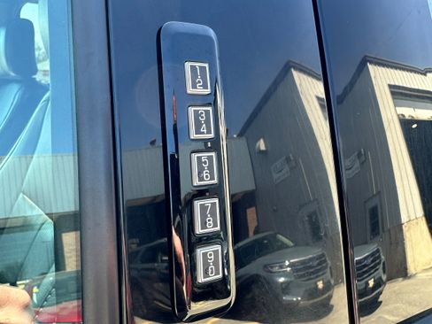 Used 2020 Ford F150 Lariat AWD/4WD image 30