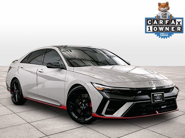 Used 2025 Hyundai Elantra N FWD image 2