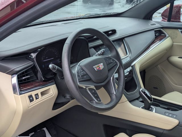Used 2017 Cadillac XT5 Premium Luxury AWD/4WD image 14