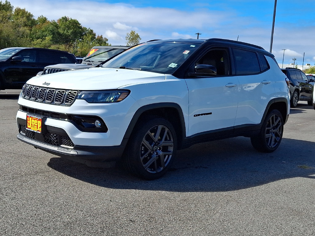 Certified 2026 Jeep Compass Limited AWD/4WD image 3