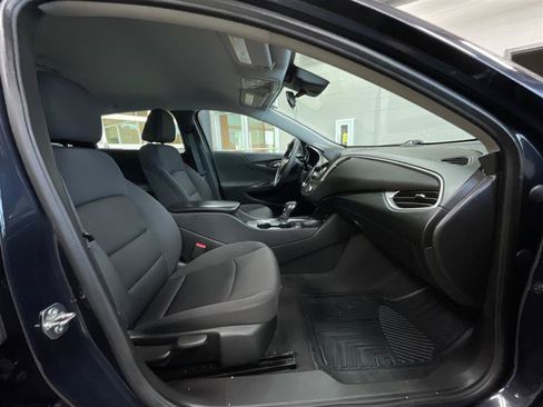 Used 2023 Chevrolet Malibu LT FWD image 29