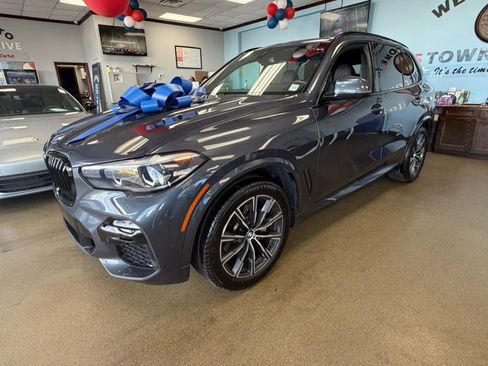 Used 2021 BMW X5 sDrive40i w/ M Sport Package image 6