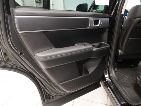 Used 2025 Hyundai Santa Fe SEL AWD/4WD image 27