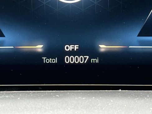 New 2026 BMW X5 xDrive40i w/ M Sport Package AWD/4WD image 25