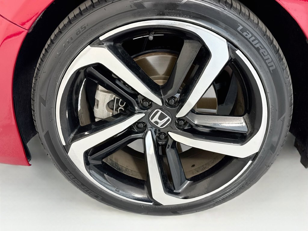 Certified 2018 Honda Accord Sport image 30