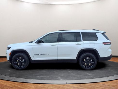 New 2026 Jeep Grand Cherokee L Limited w/ Limited Altitude Package image 12
