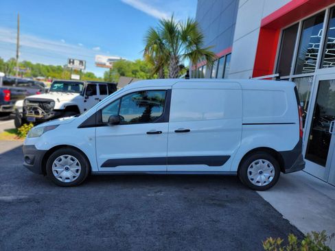 Used 2017 Ford Transit Connect XL FWD image 8