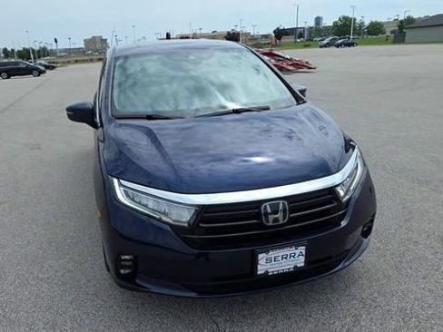 Used 2024 Honda Odyssey Touring image 4