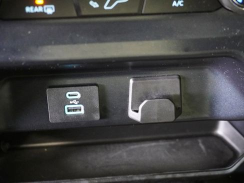 Used 2023 Ford F150 XLT w/ Trailer Tow Package image 16