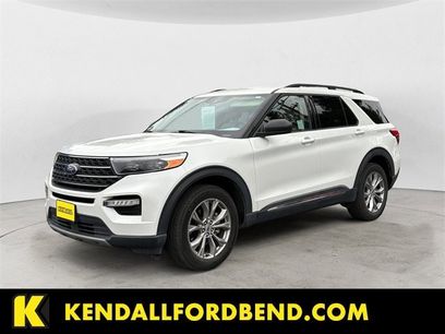 Certified 2023 Ford Explorer XLT w/ Equipment Group 202A