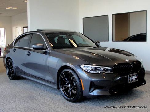 Used 2020 BMW 330i Sedan w/ Convenience Package image 34