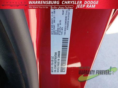 New 2026 Chrysler Pacifica Select image 11