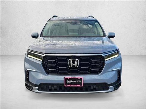 New 2025 Honda Pilot Elite image 2