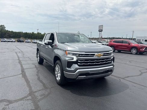Used 2023 Chevrolet Silverado 1500 LTZ AWD/4WD image 7