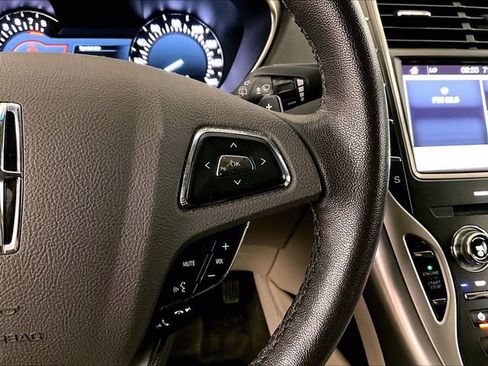 Used 2018 Lincoln MKX Premiere FWD image 18