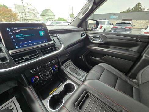 Used 2023 Chevrolet Tahoe RST AWD/4WD image 11