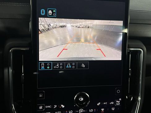 Used 2025 GMC Yukon Denali image 20