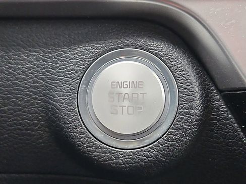 Certified 2024 Kia Telluride S image 20