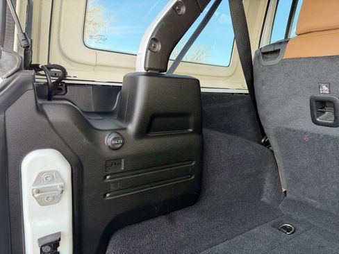 Used 2021 Jeep Wrangler Unlimited Sahara image 26