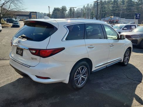 Used 2019 INFINITI QX60 Luxe w/ Essential Package image 5