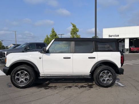 Used 2024 Ford Bronco Big Bend AWD/4WD image 2