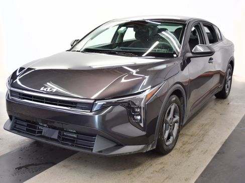 Used 2025 Kia K4 FWD image 4