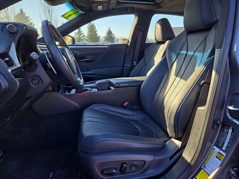 Certified 2019 Lexus ES 350 F Sport image 14