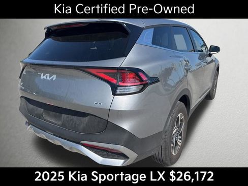Certified 2025 Kia Sportage LX AWD/4WD image 4