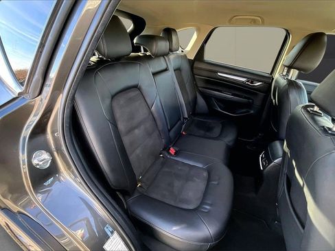 Used 2021 MAZDA CX-5 Touring image 29