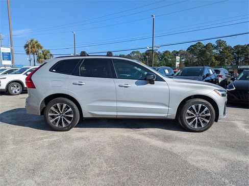 Used 2024 Volvo XC60 B5 Plus w/ Protection Package Premier image 3