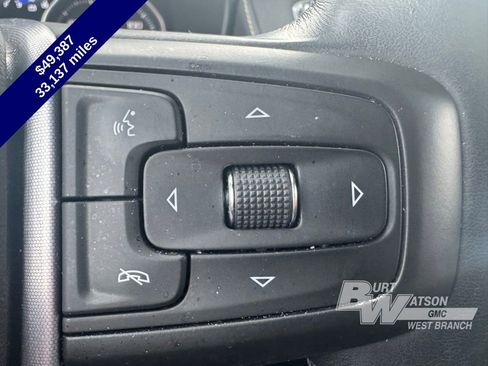 Used 2021 GMC Yukon SLT w/ SLT Luxury Plus Package image 18