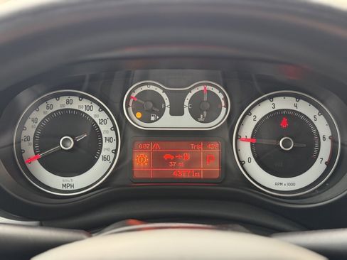 Used 2015 FIAT 500L Pop image 33