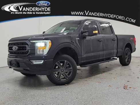 Used 2021 Ford F150 XLT w/ Equipment Group 302A High AWD/4WD image 1