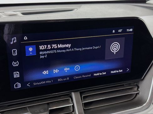 Used 2025 Chevrolet Trax LT image 15