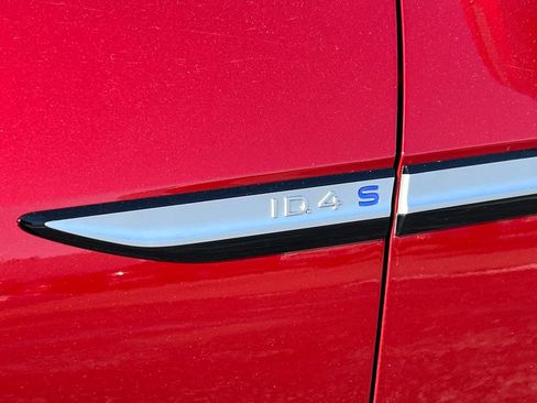 Used 2023 Volkswagen ID.4 S RWD image 8