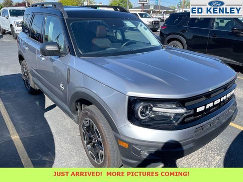 Used 2023 Ford Bronco Sport Outer Banks w/ Tech Package AWD/4WD image 1