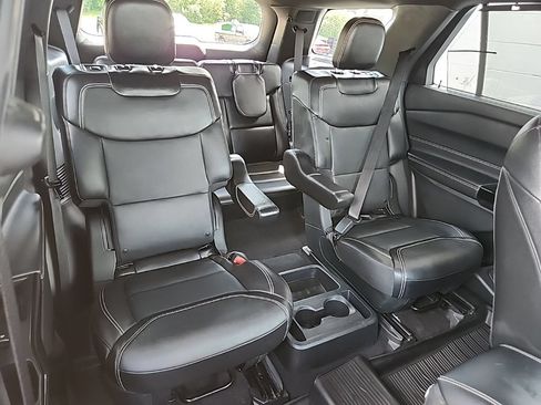 Used 2021 Ford Explorer ST w/ Equipment Group 401A AWD/4WD image 43